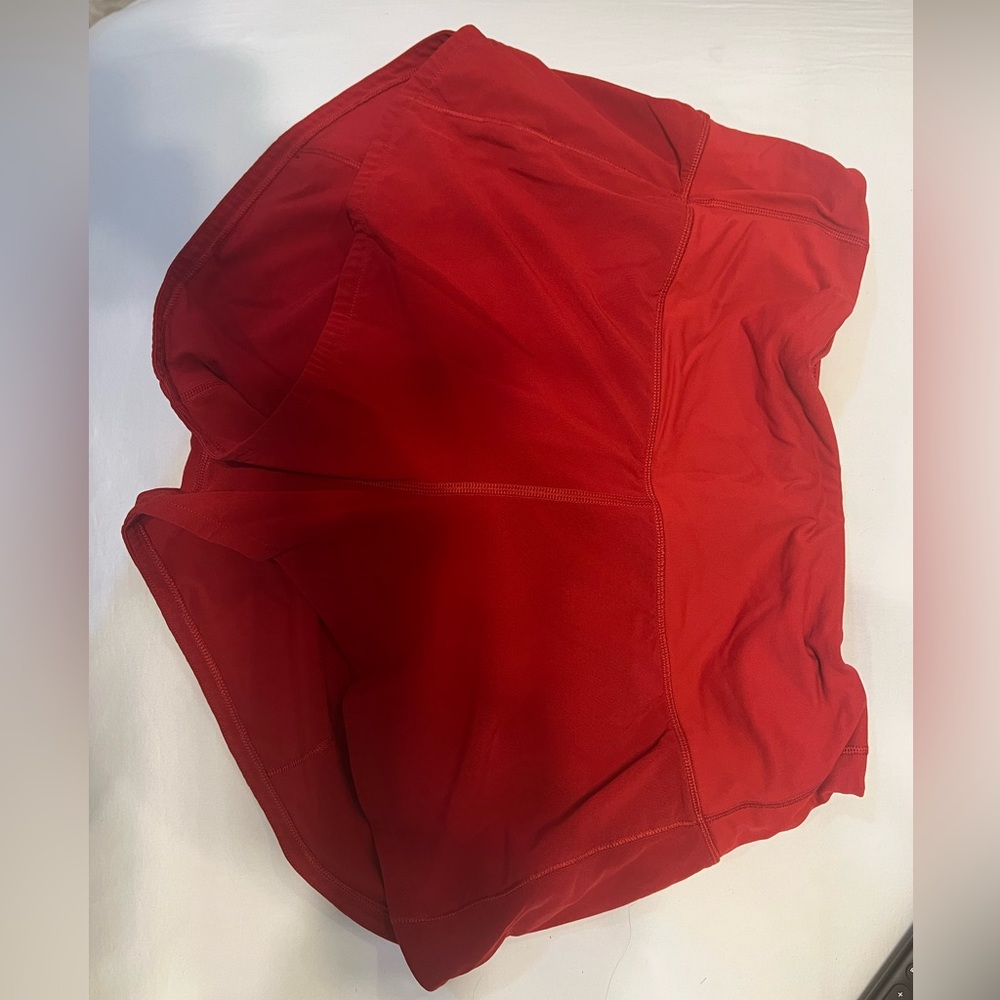 Lululemon Speed Up High Rise Shorts 2.5”